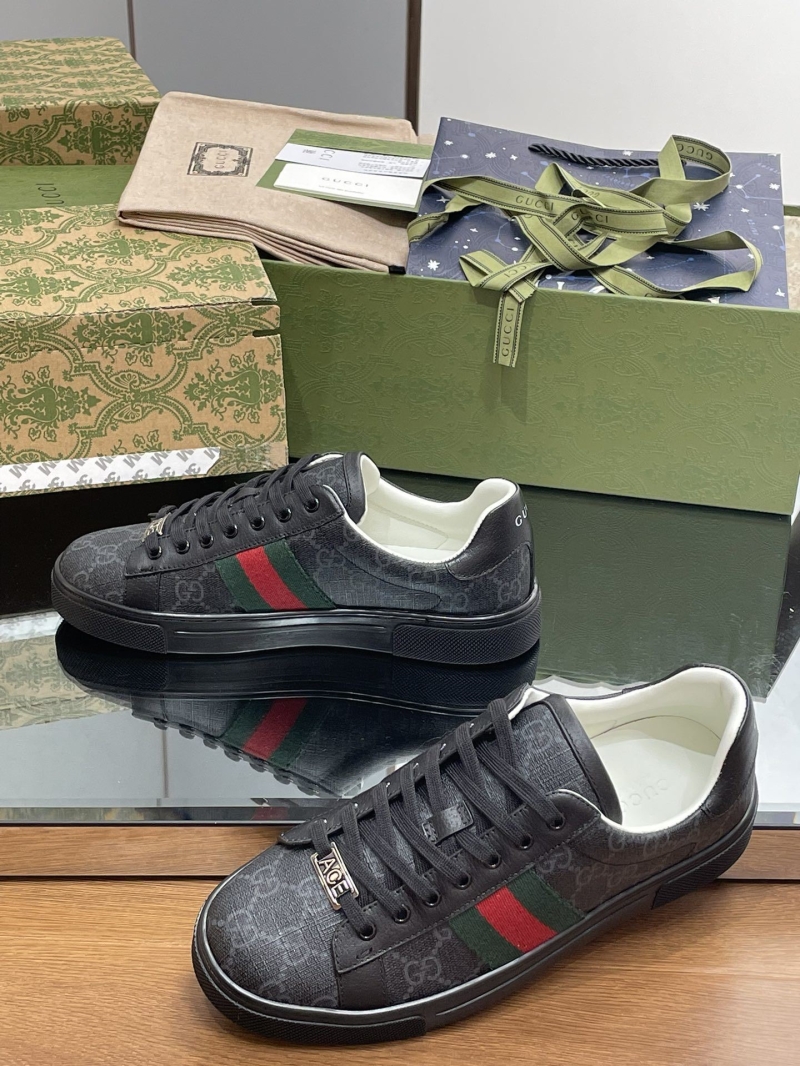 Gucci Sneakers